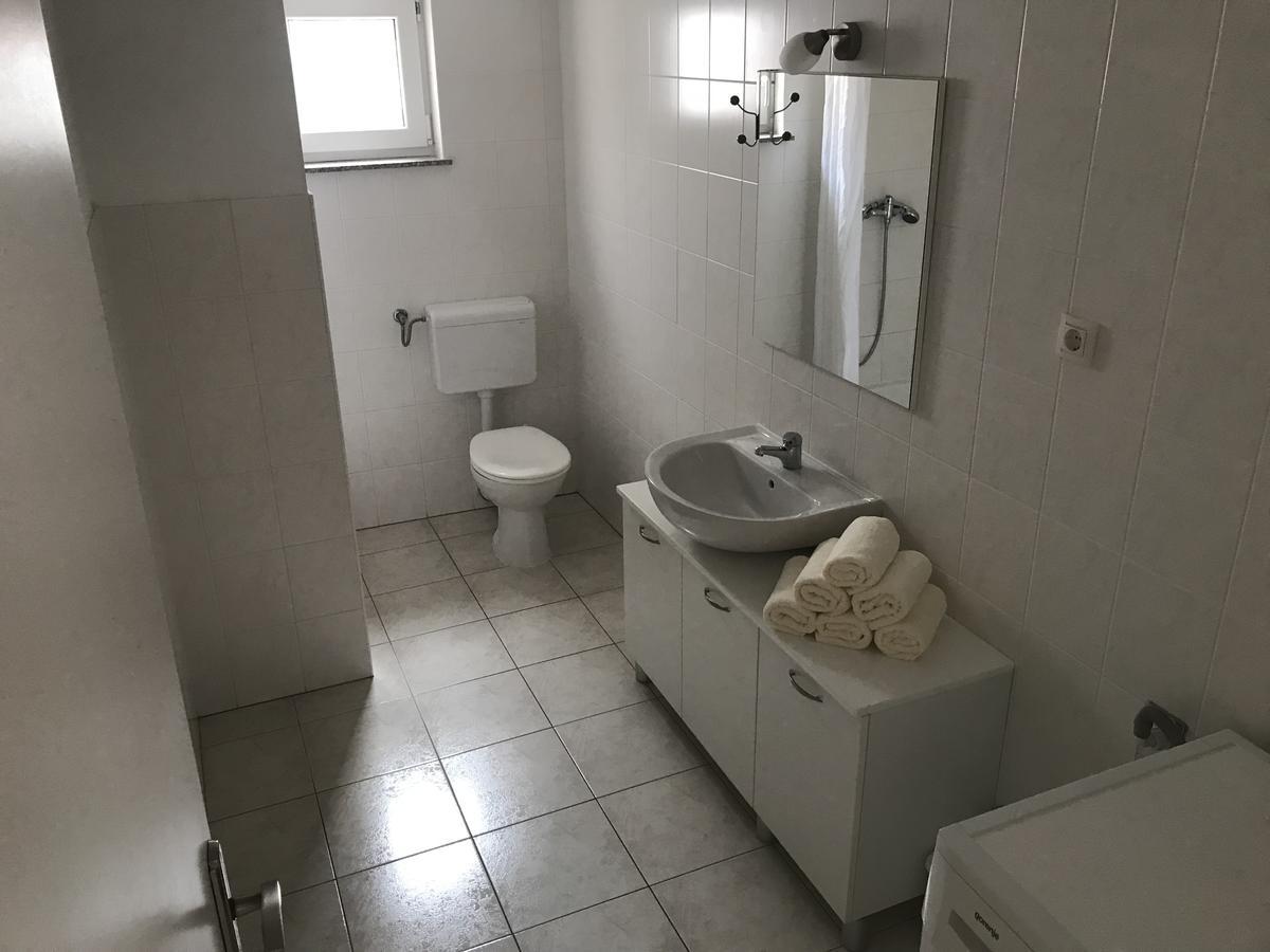 Ivancica Apartments Tisno Exterior photo